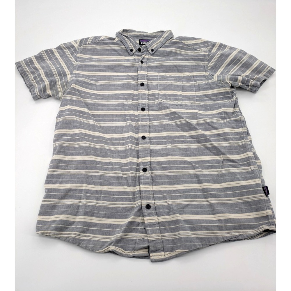 Patagonia Button Shirt Mens Large Gray Striped Organic Cotton Short Sleeve
